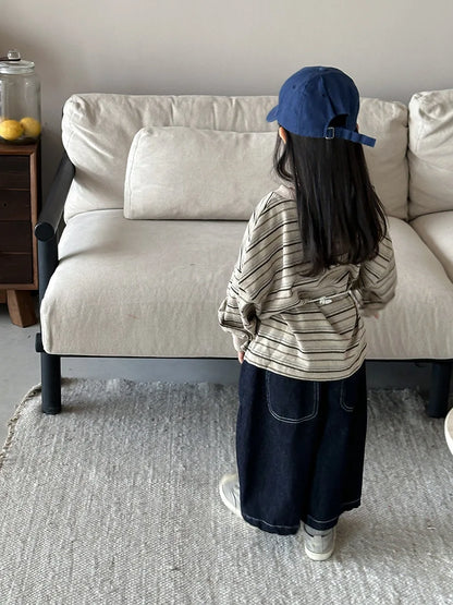 Soft, comfy shirt for boys and girls.